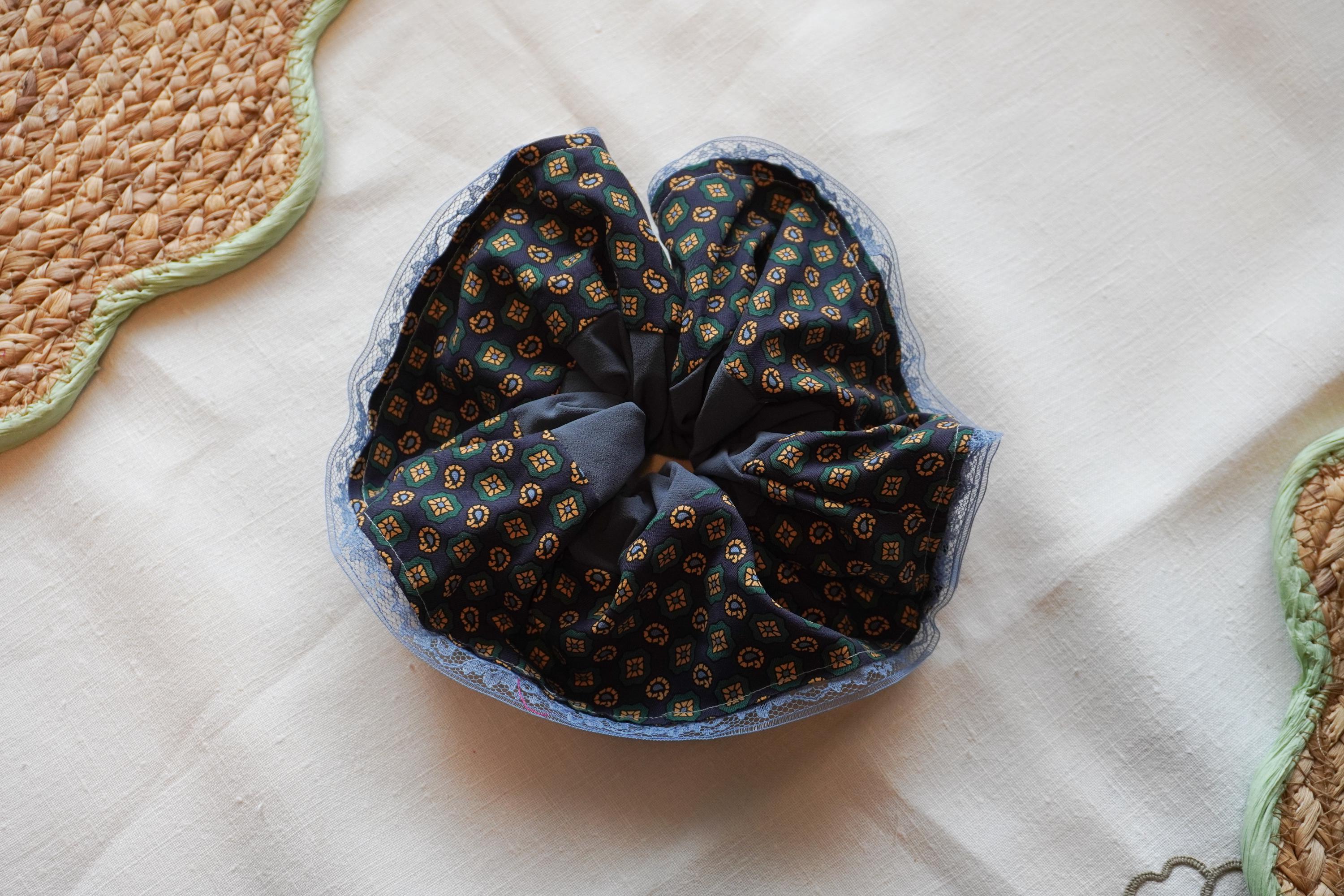 Maximalist Scrunchie | Blue Printed Lace