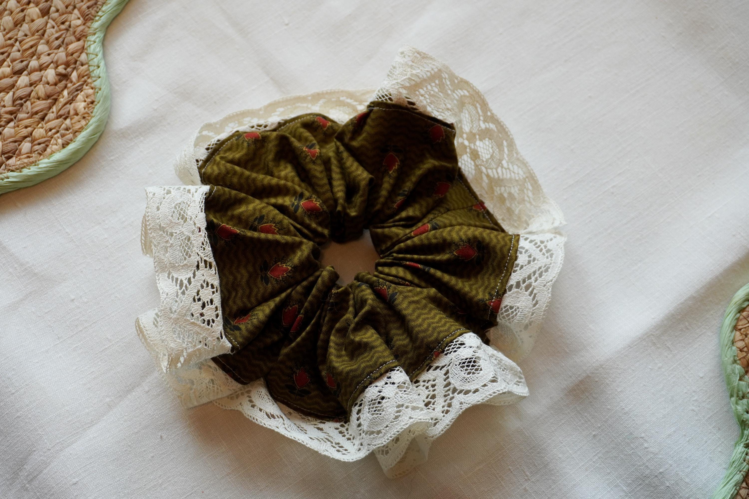 Maximalist Scrunchie | Fall Lace