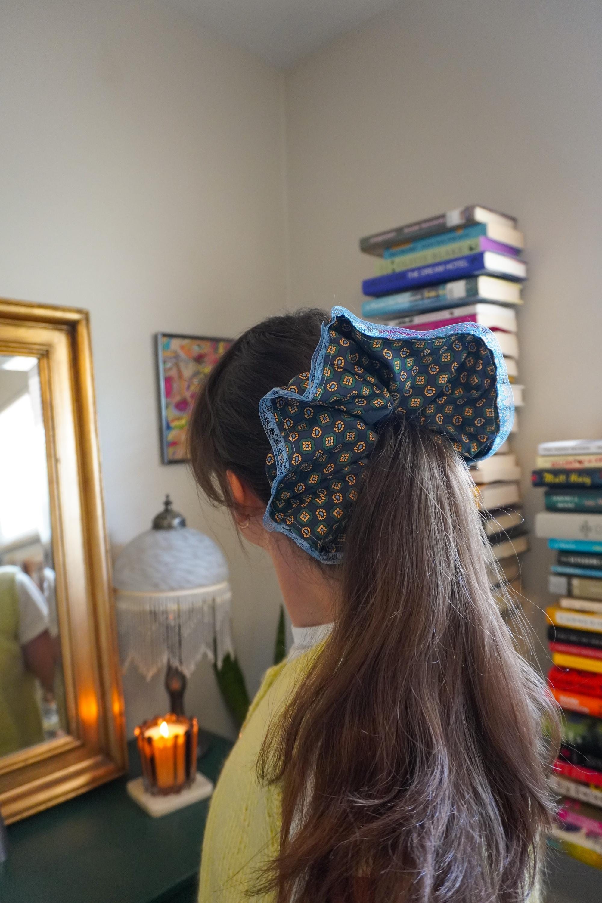 Maximalist Scrunchie | Blue Printed Lace