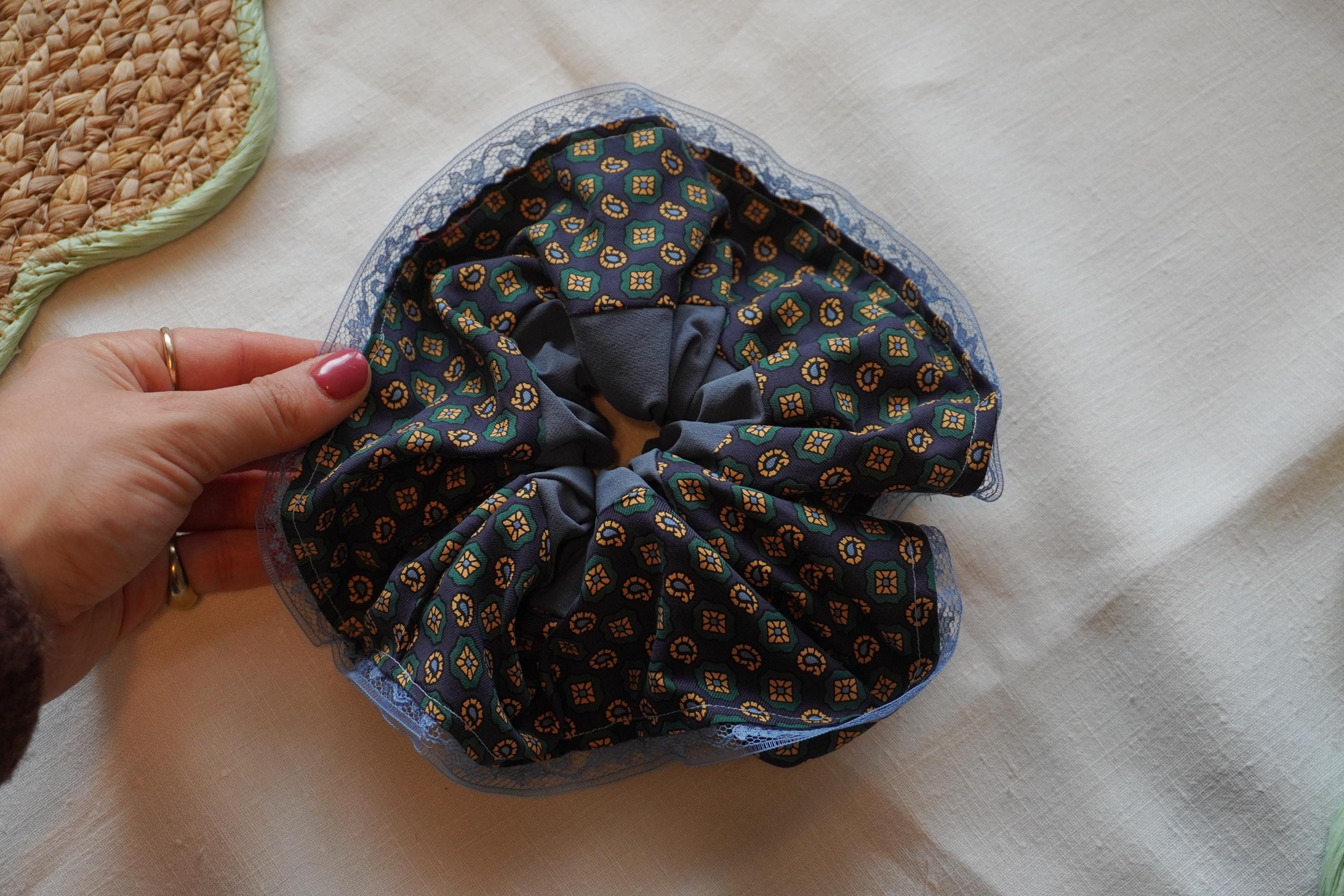 Maximalist Scrunchie | Blue Printed Lace