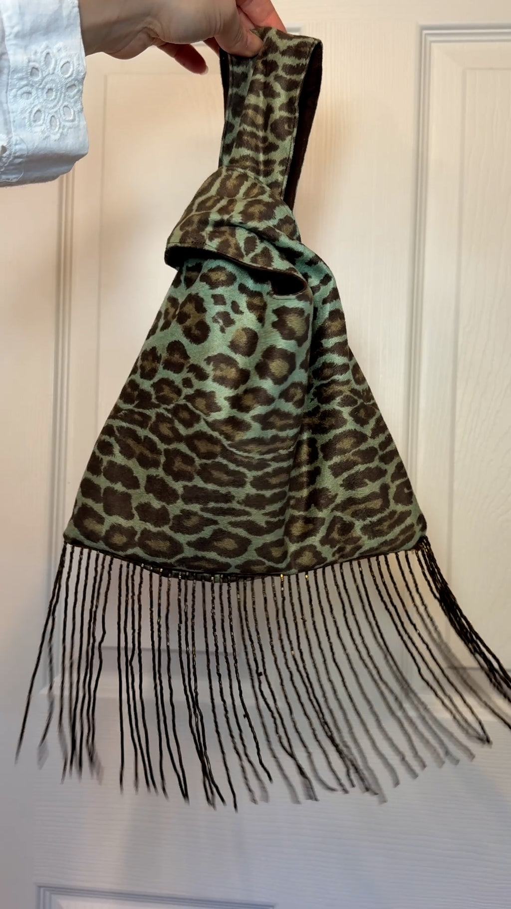 Cheetah Girl 01 | Knot Bag